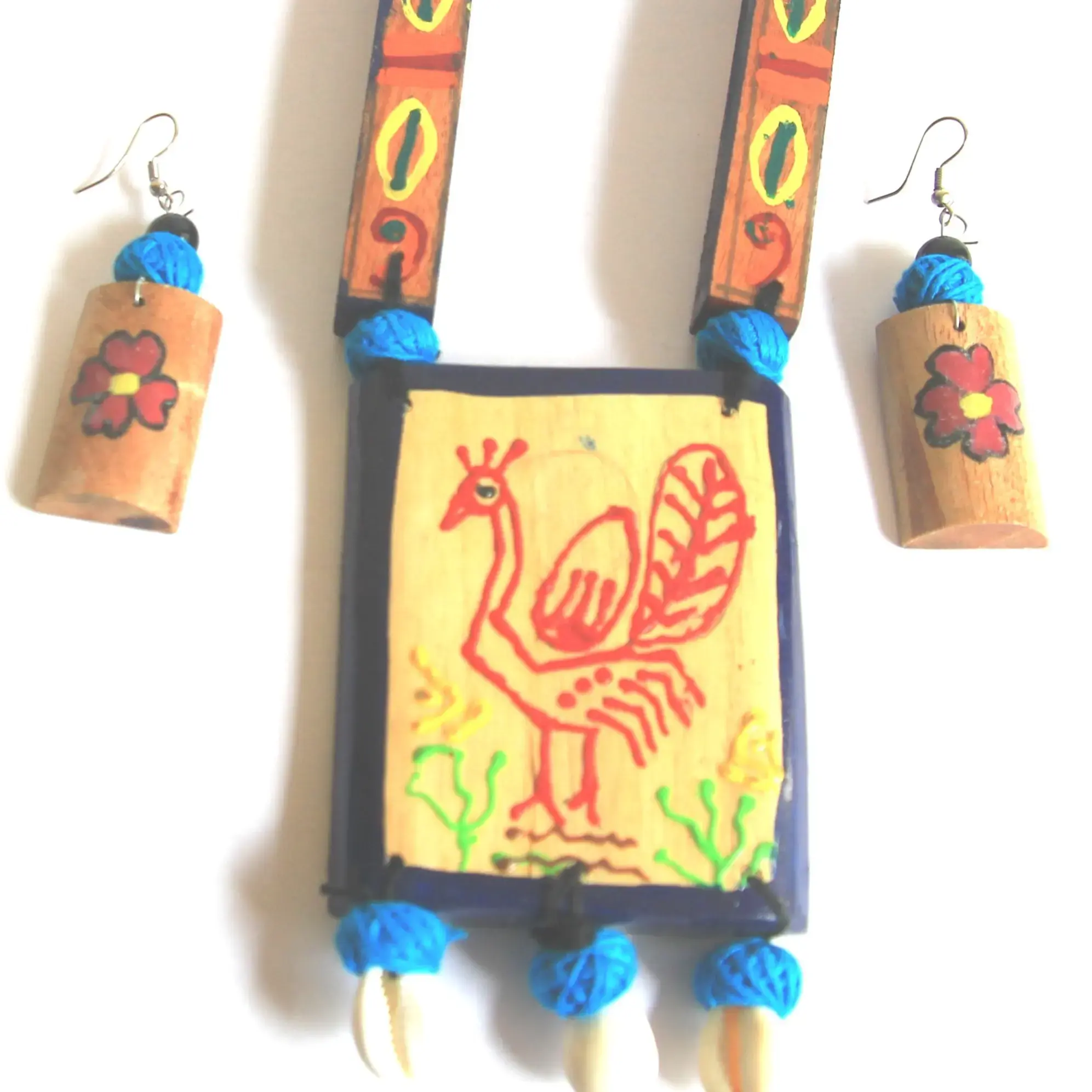 Wooden Multicolored Jwellery Set