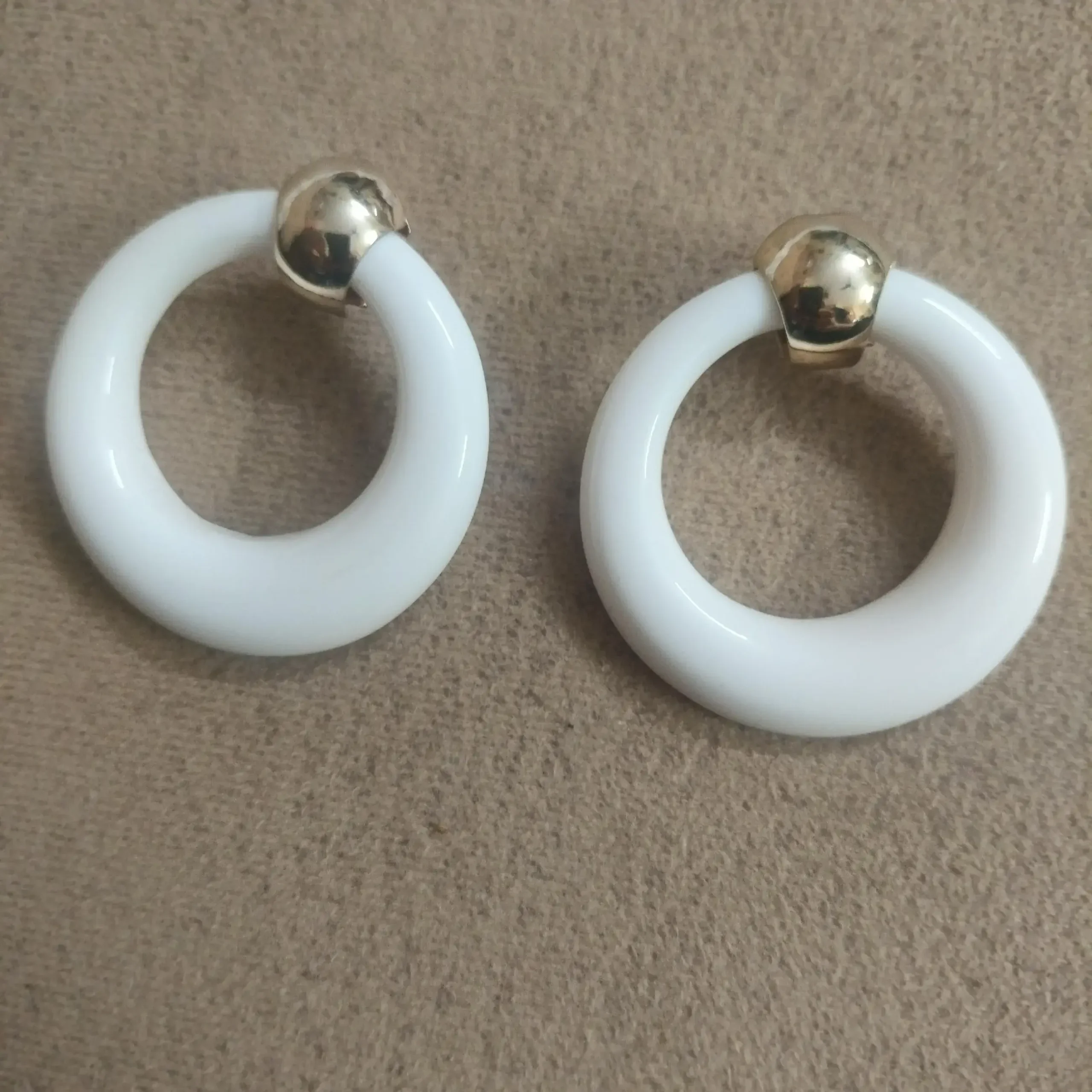 Golden Touched White Earrings With Golden Bangle