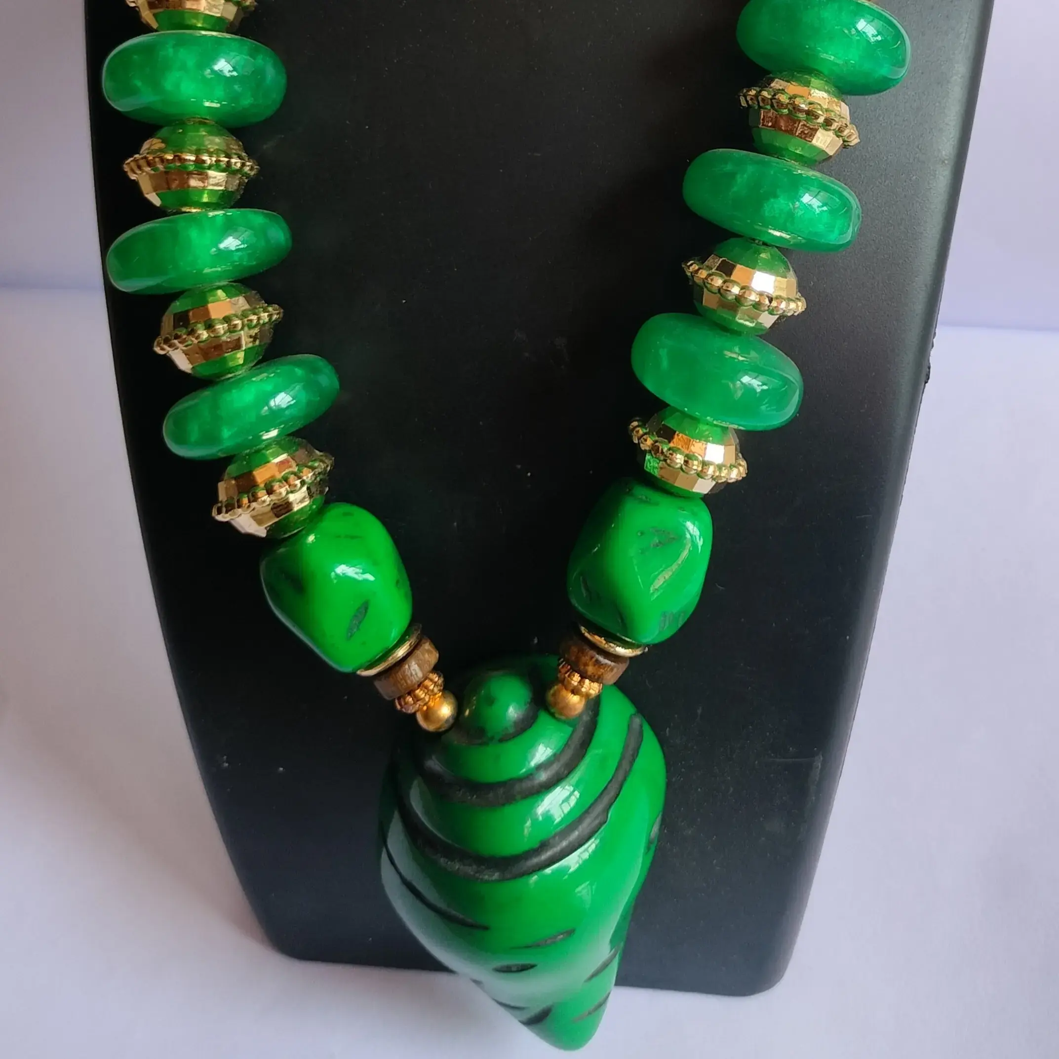 Green Beads Jwellery