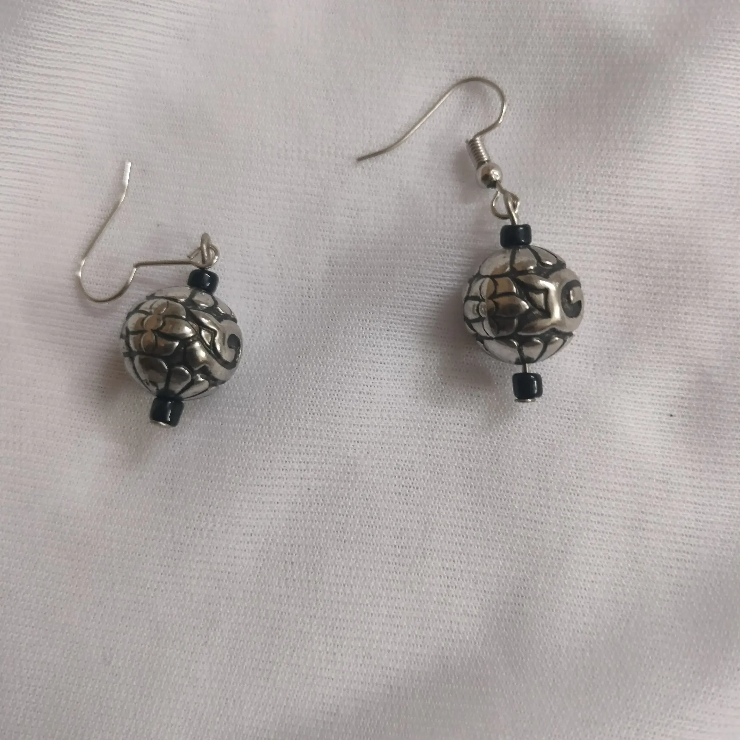 Silver Oxidised Ethnic Style Tussle Necklace Set