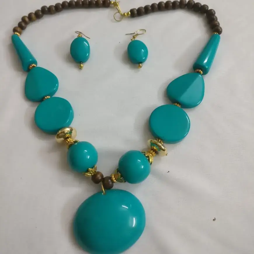 Sea Green Beads Necklace Set With Matching Bangle