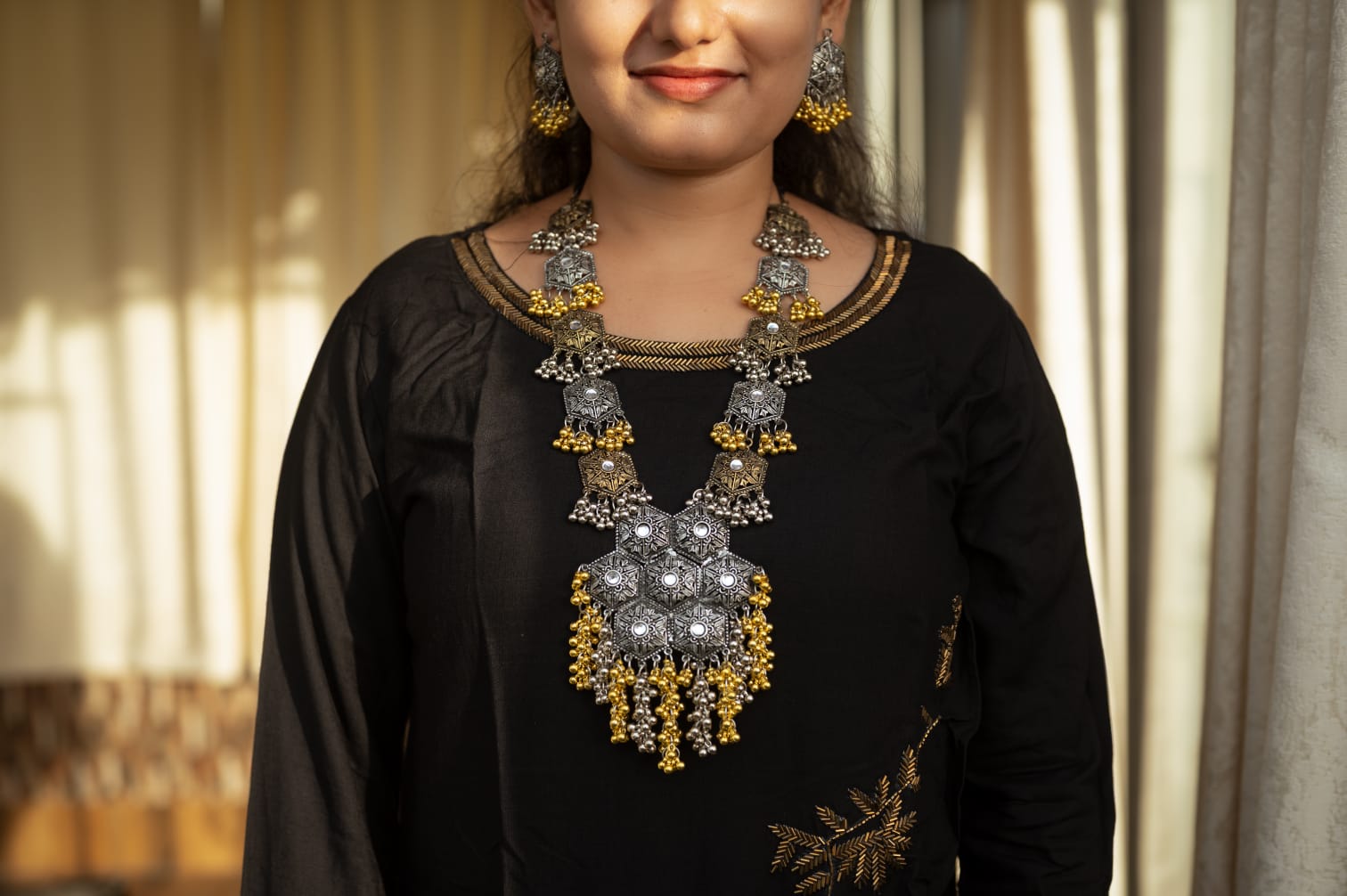 Long oxidized necklace set