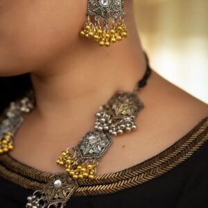 Long oxidized necklace set